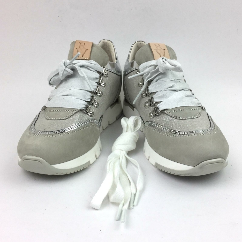 RON WHITE Zorina Lace-Up Sneaker sz 7